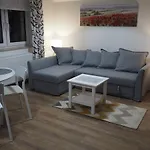 A Morze Gory-ul. Cicha Appartement